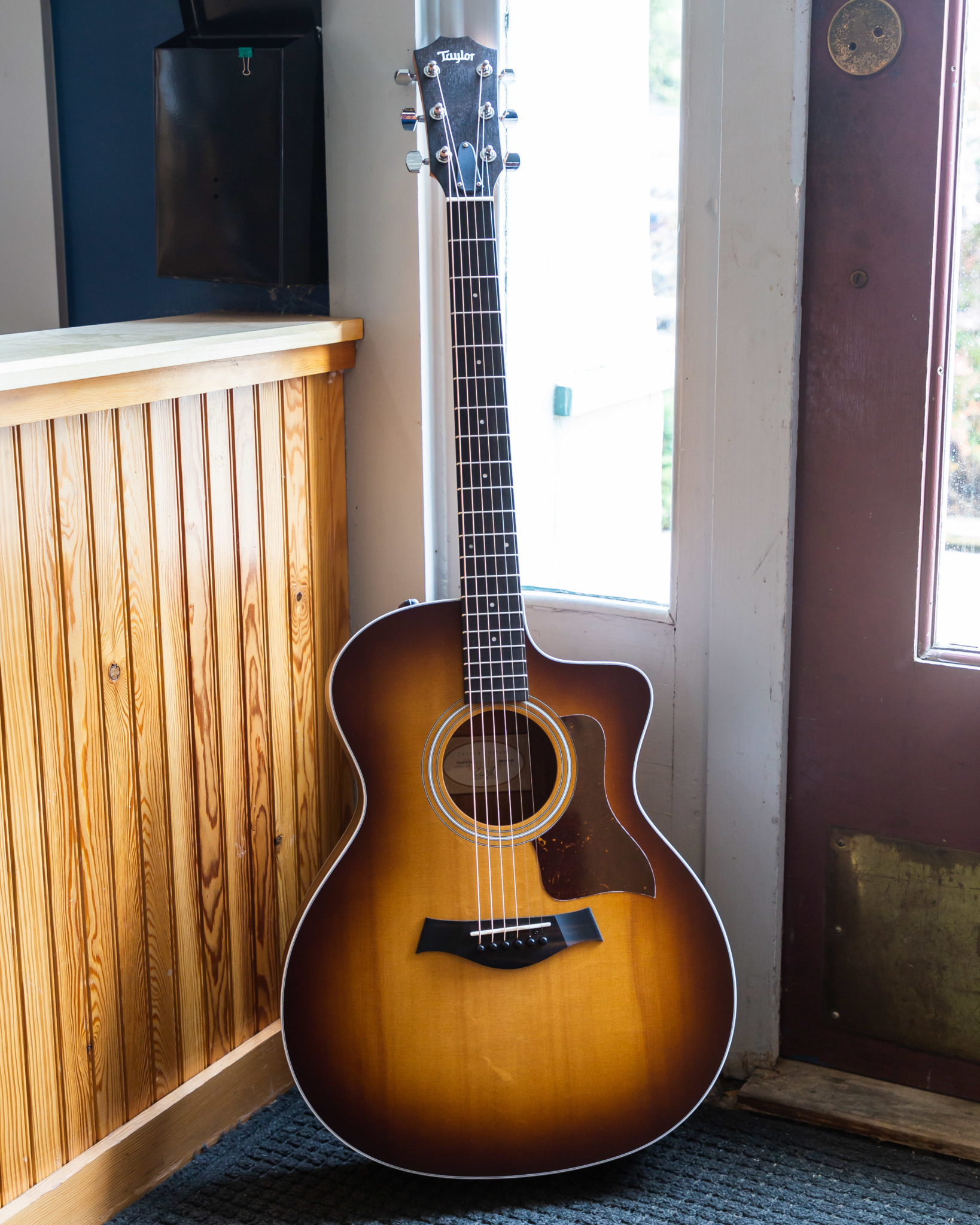 Taylor 214ce K Sb In Stock Mass Resonator